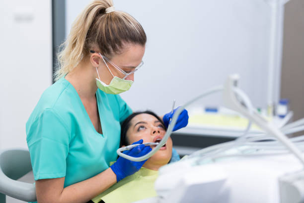 Best Emergency Root Canal Treatment in Universal City, TX